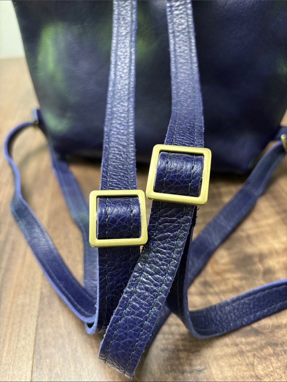 Portland Leather small tote backpack in Colbalt. New - Picture 6 of 6